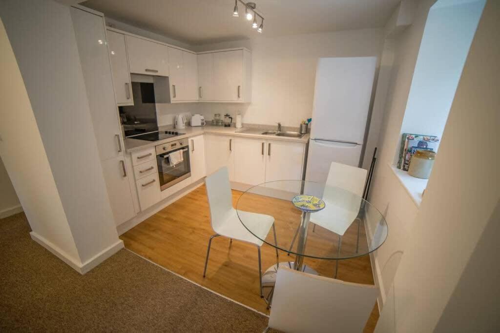 Champion Court Two Bedroom Flat Bristol Zewnętrze zdjęcie